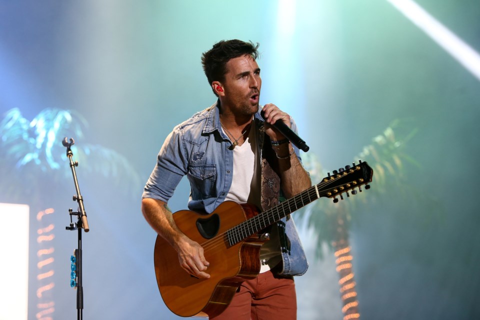 jake-owen-childrens-advocacy-collin-county