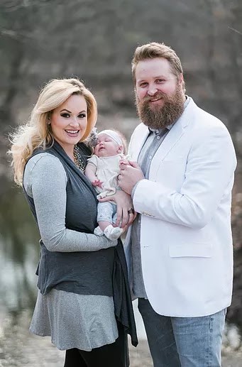 Jake and Janie Burkett, The Biscuit Bar