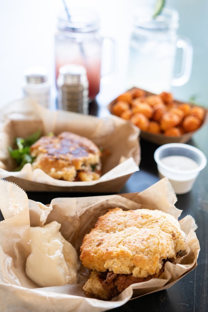 biscuit-bar-the-boardwalk-plano-granite-park