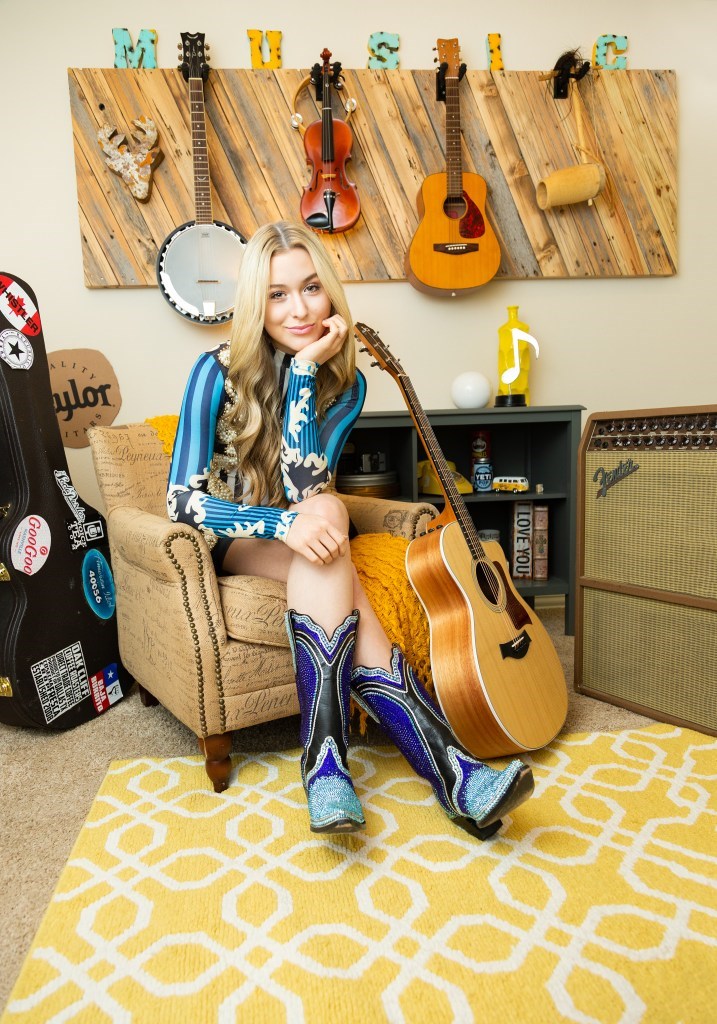 Harper Grace McKinney American Idol 2018 singer songwriter Plano Profile musician Alyssa Vincent