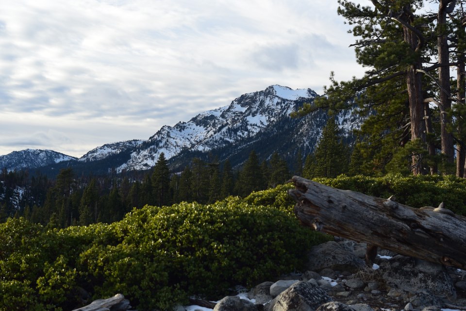 xmas_morning_eagle_point_lake_tahoe-X2