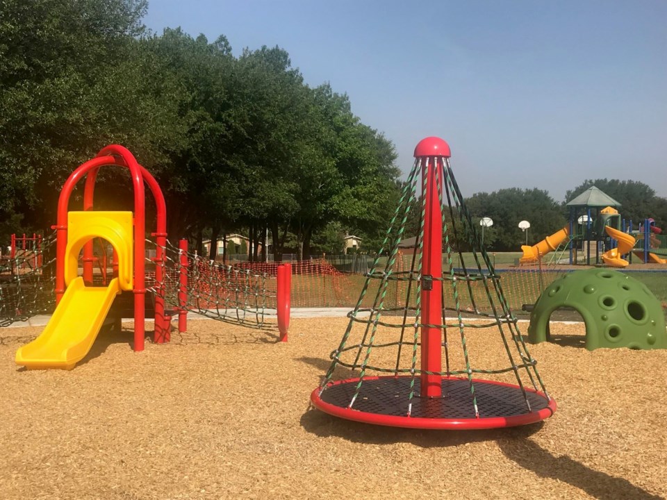 Plano Parks and Recreation, Blue Ridge Park, Thomson Elementary