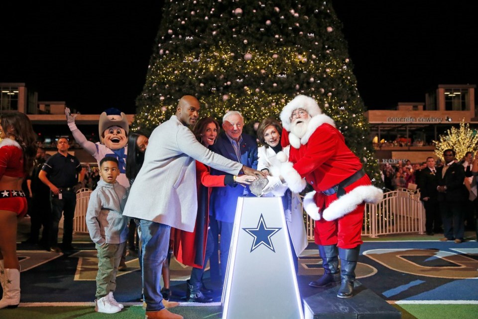 The Dallas Cowboys Christmas Spectacular at Ford Center at The Star in Frisco, Texas. It was the first lighting of the Christmas tree held at The Star. Photo by James D. Smith/Dallas Cowboys