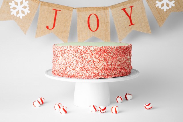 Chocolate-Candy-Cane-Cake-2-1