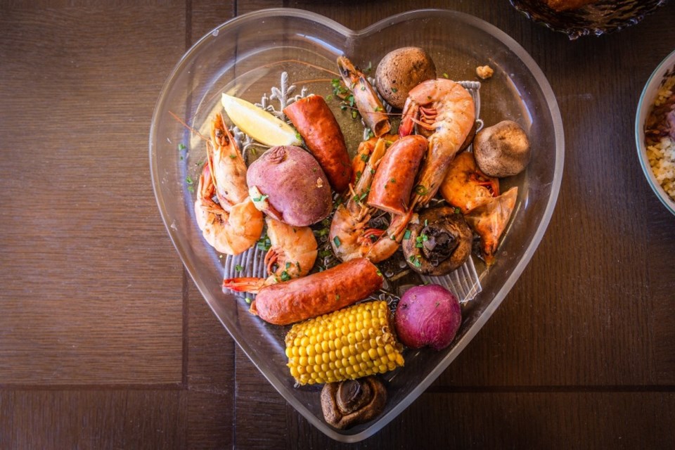 cajun shrimp boil at Bongo Beaux's in Celina, Texas