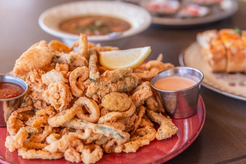 calamari plate, bongo beaux's, cajun cuisine, cajun food, things to do in celina texas, best restaurants in celina texas