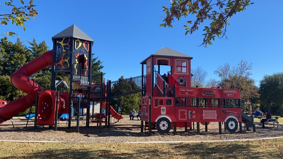 Allen playground, green park, first-responder playground, best playgrounds, allen playgrounds