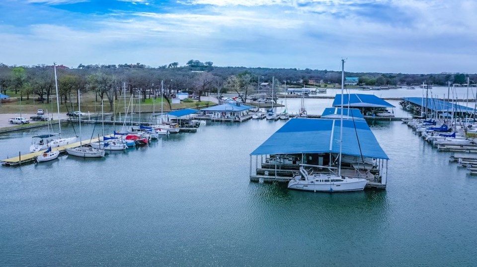 Eagle Mountain Lake is another one of the clearest Texas lakes! | Courtesy of Eagle Mountain Lake Marinas