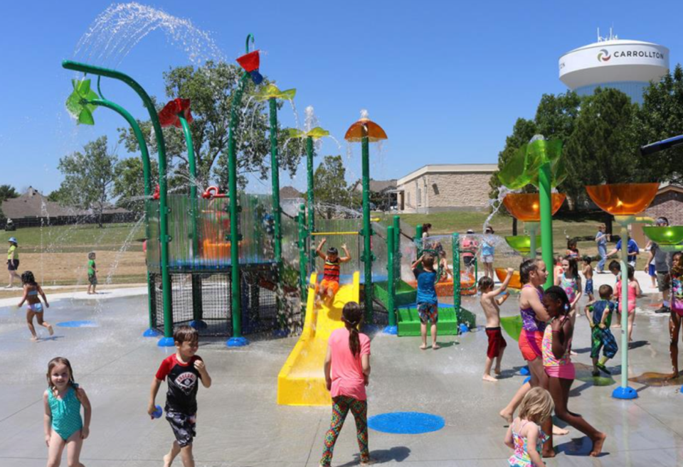 Oak Hills splash pad is open after Labor Day! 