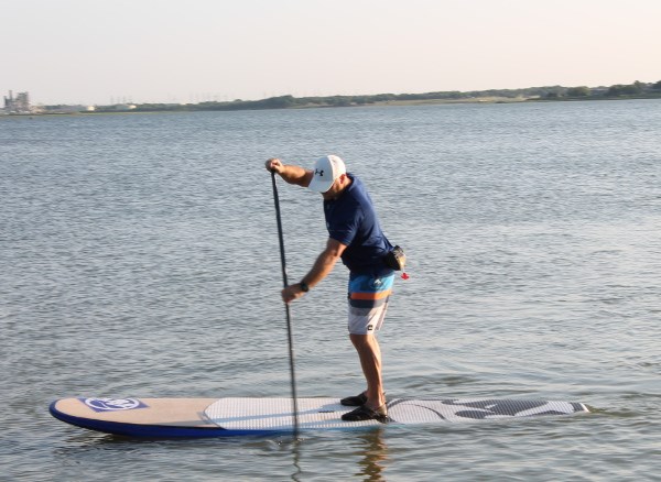 Paddleboard on one of the Texas lakes closest to Collin County: Lake Ray Hubbard! | Courtesy of Lake Ray Hubbard's website 