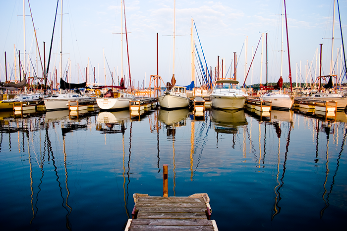 A marina at Lake Texoma, one of the best Texas Lakes out there! | Courtesy of the Lake Texoma Association.
