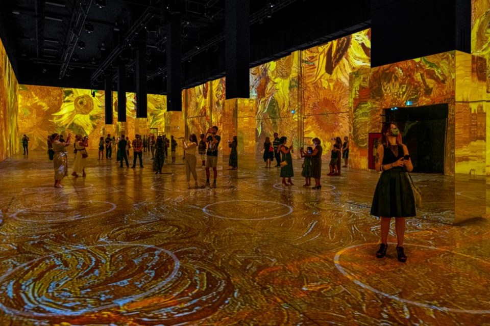 Immersive Van Gogh Exhibit in Dallas is one a gorgeous thing to do this weekend!