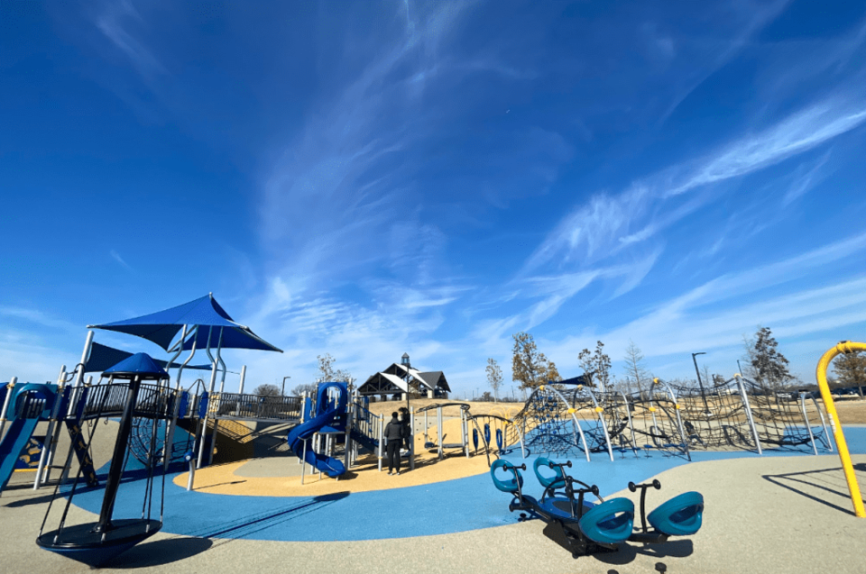 liberty playground at windhaven meadows park, plano, all-abilities playground, best playgrounds, best playgrounds plano