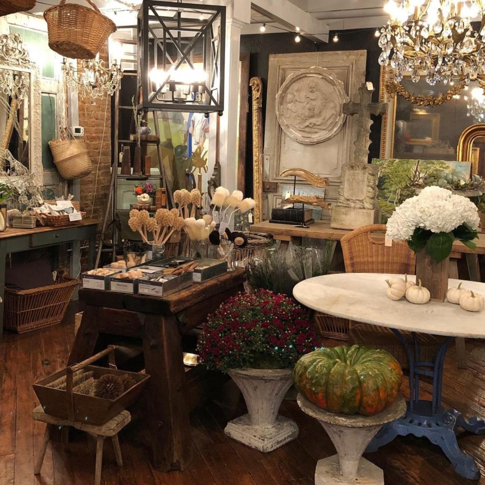Get your antiquing fix at Chase Hall, or one of these other awesome Collin County antique shops!
