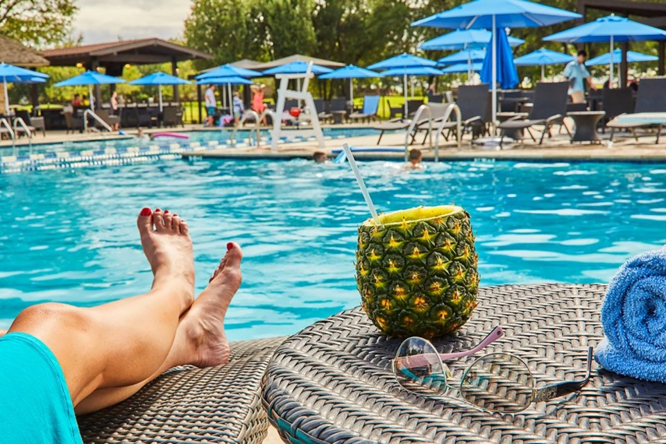 The Labor Day Splash Bash at Stonebridge Ranch Country Club is just one of the local Labor Day ideas we have just for the grown-ups this weekend!