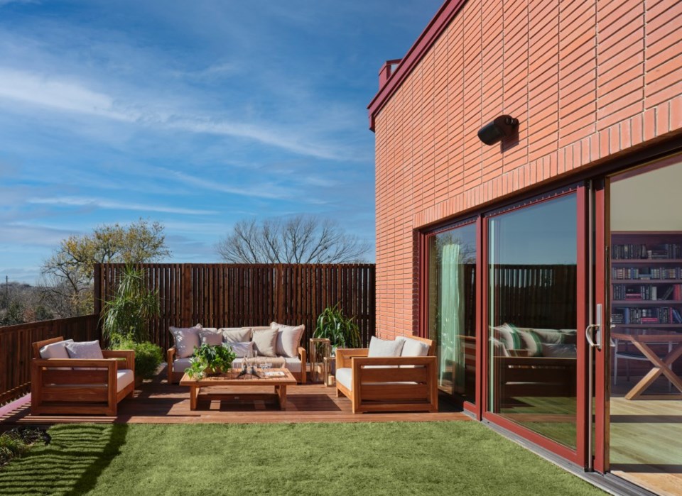 The yard space of a Tapestry home.