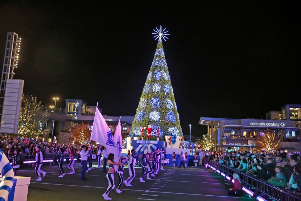 tree lighting ceremony, christmas events, holiday events, tree lighting, christmas on the square, celina, texas, allen, plano, collin county, frisco