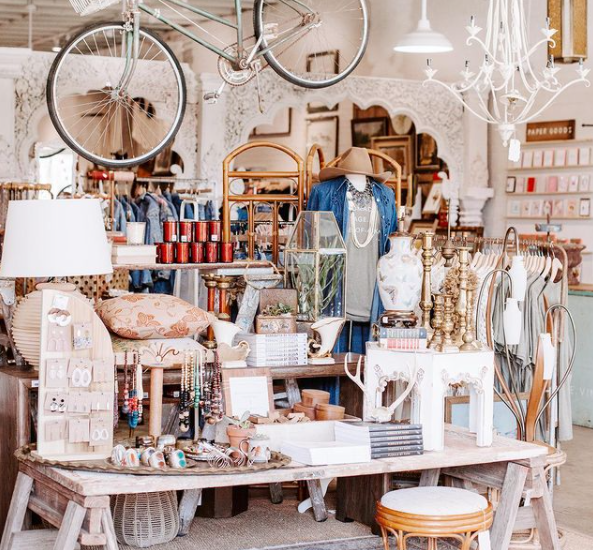 Flea Style will offer shoppers all sorts of vintage-style goodies if they're shopping in Frisco TX | Image courtesy of Flea Style
