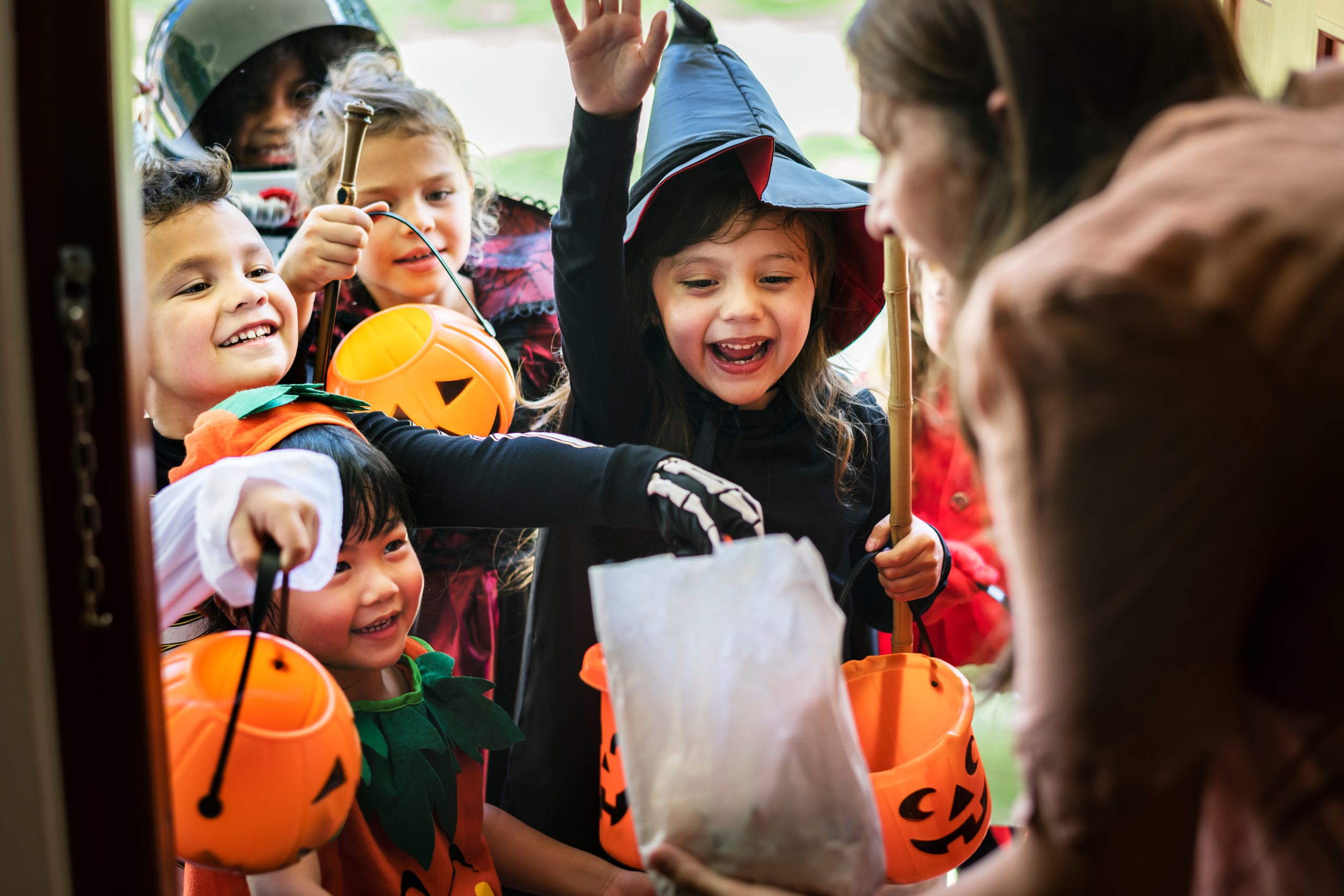 Here's your Halloween events and trick-or-treat times in Dallas County