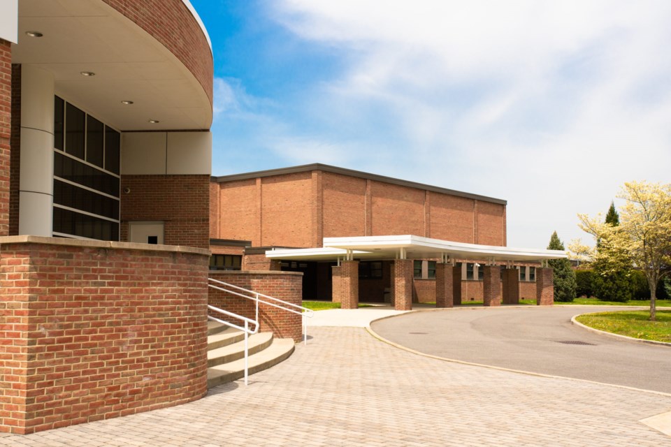 Exterior,View,Of,A,Typical,American,School