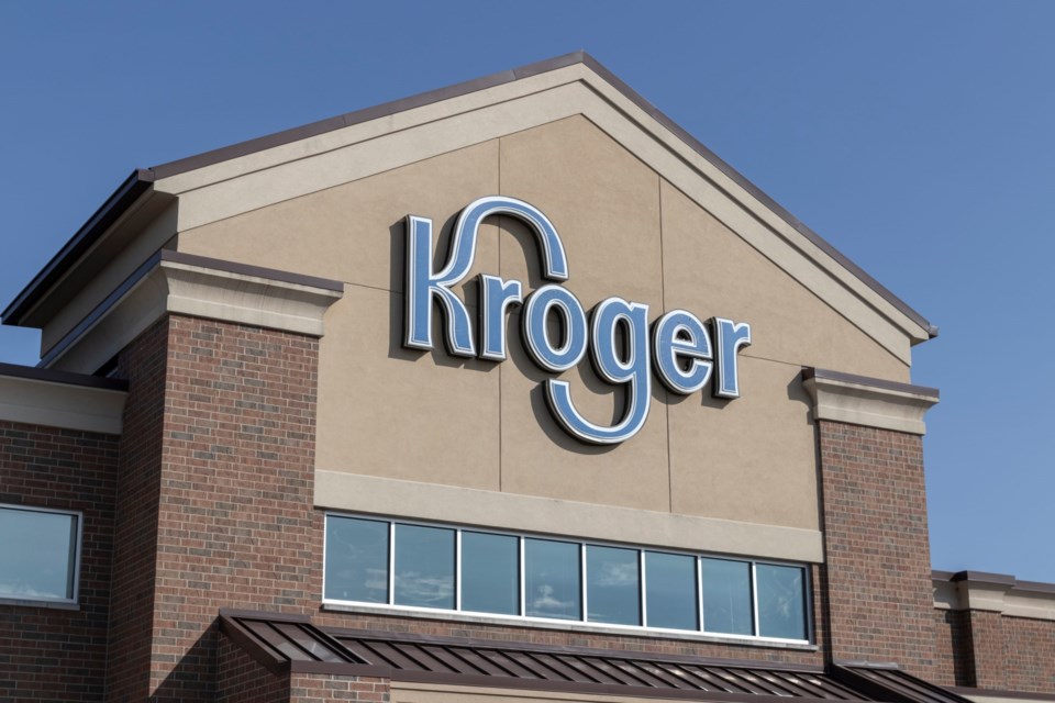 Avon,-,Circa,October,2022:,Kroger,Supermarket.,Kroger,Is,One