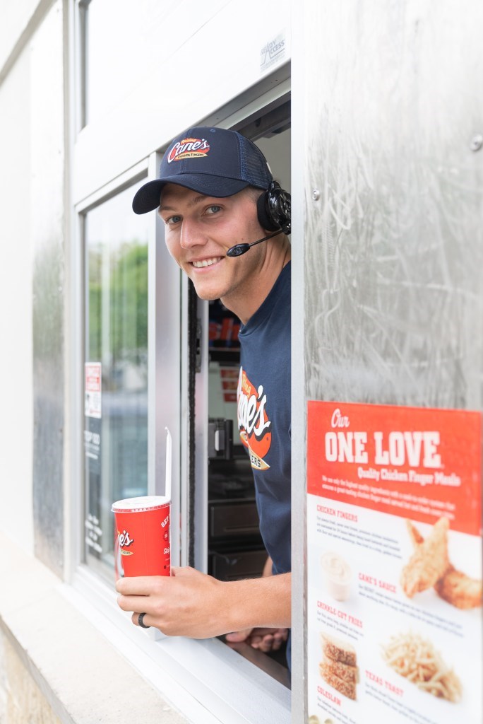 Dallas Cowboys linebacker Leighton Vander Esch