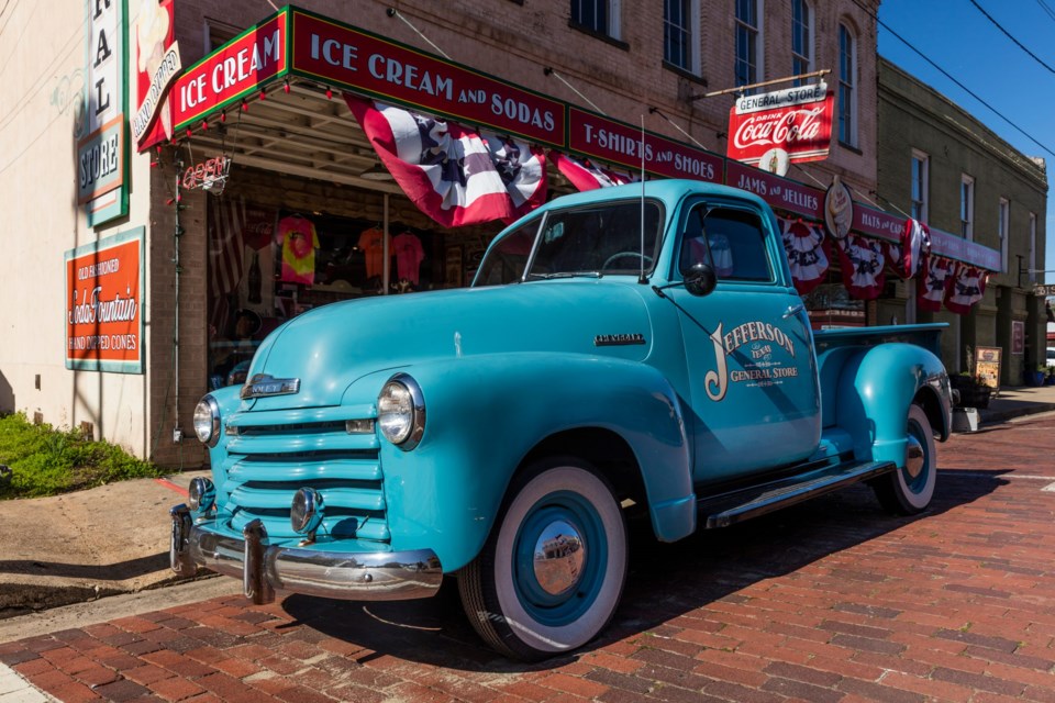 March,6,,2018,-,Jefferson,General,Store,-,Texas,Americana,