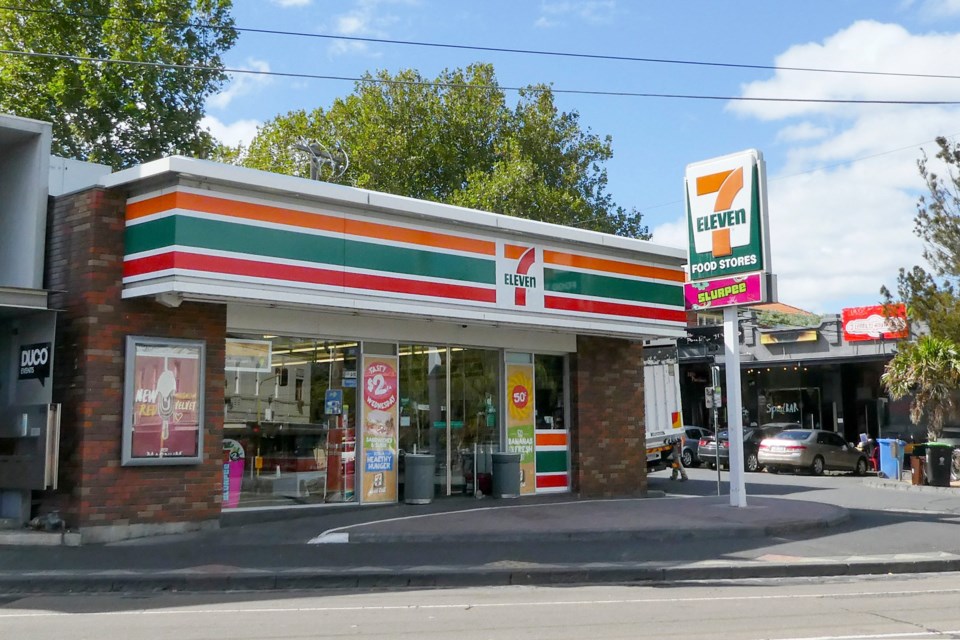 Melbourne,,Australia:,March,23,,2017:,7-eleven,Convenience,Store,The,Suburb