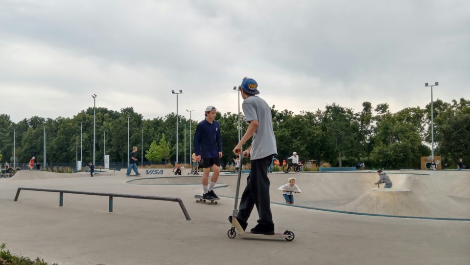 oksana-savinova-dcrc76wg_fw-unsplash