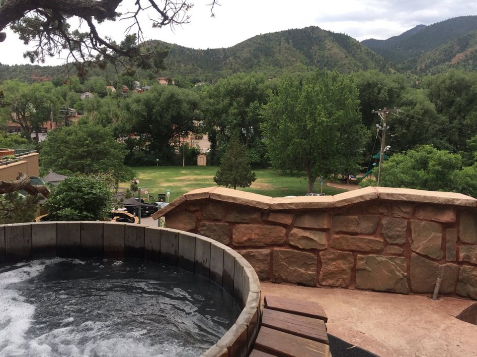 private-soaking-tub-overlookin