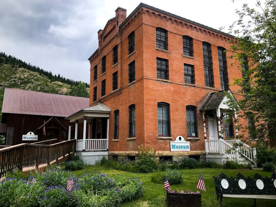 silverton1