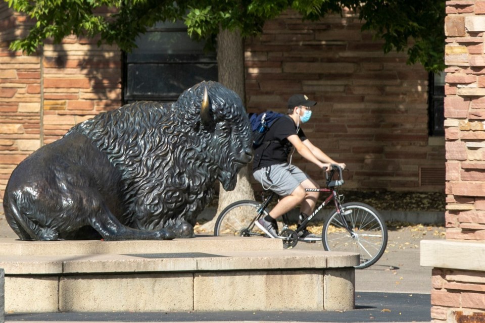 200922-CU-BOULDER-PANDEMIC-LIFE-0467