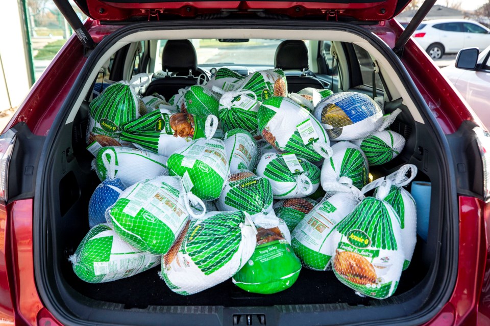 Inflation and supply are squeezing Denver’s Thanksgiving giveaway