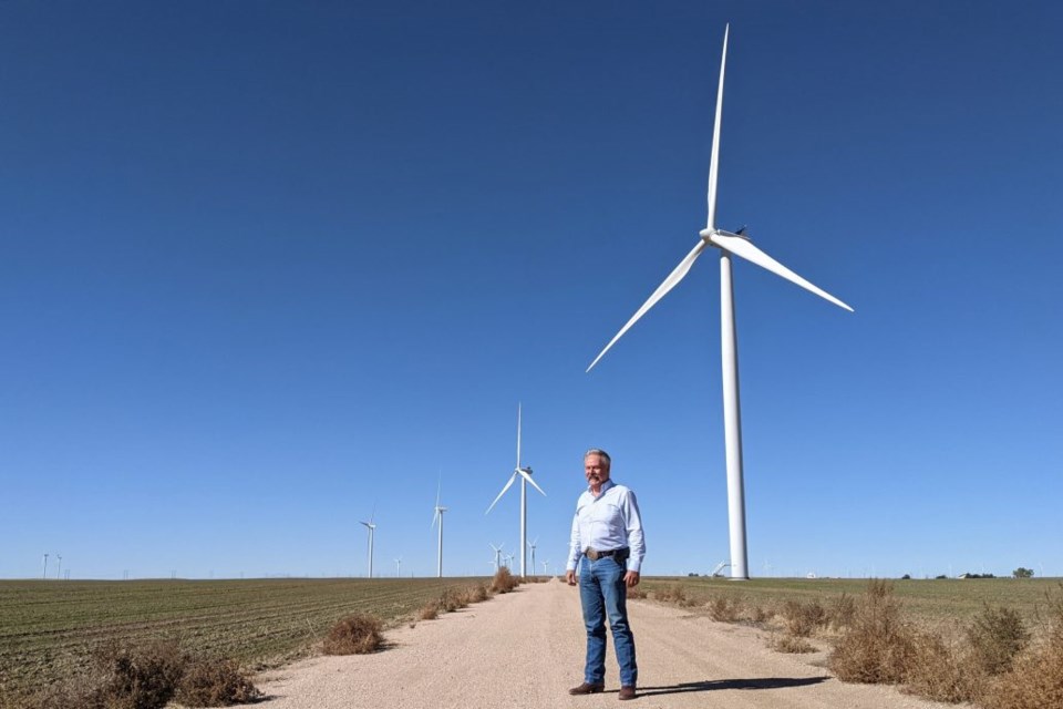 wind-farm-limon-scaled