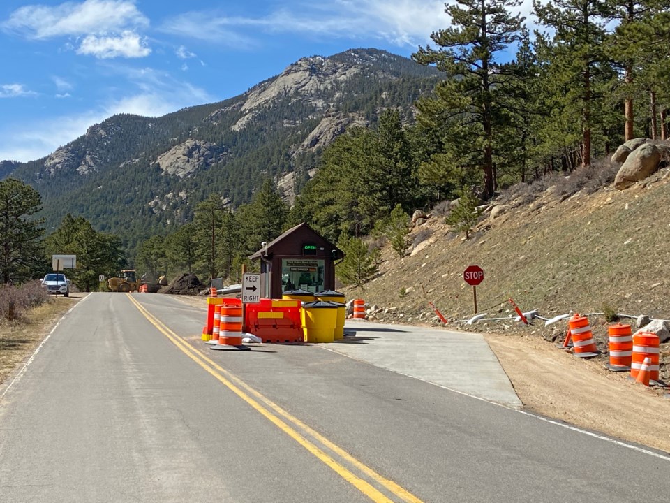 construction-at-the-fall-river-entrance-of-rmnp_4172023