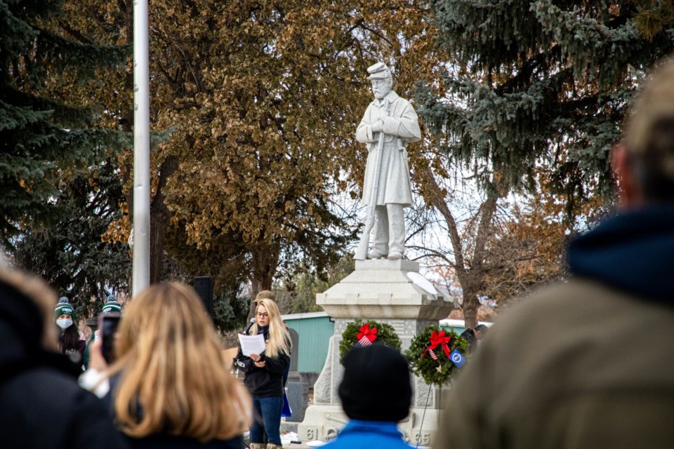 Delaney Druckman and The Unknown Soldier (1 of 1) (1)