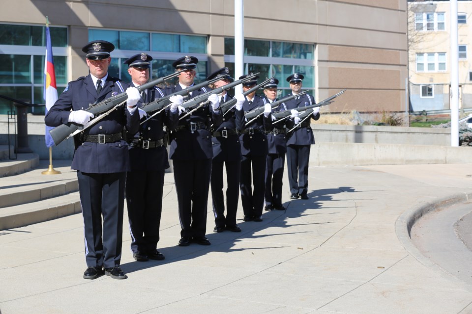 Police Volly: Sgt John
Wederquist, MPO
Sara Aerne, MPO
Bill Clark, MPO
Brett Rimsky,
MPO Scott Pierce ,
Officer Jina
Pollock, Officer
Jocelyn McManus 