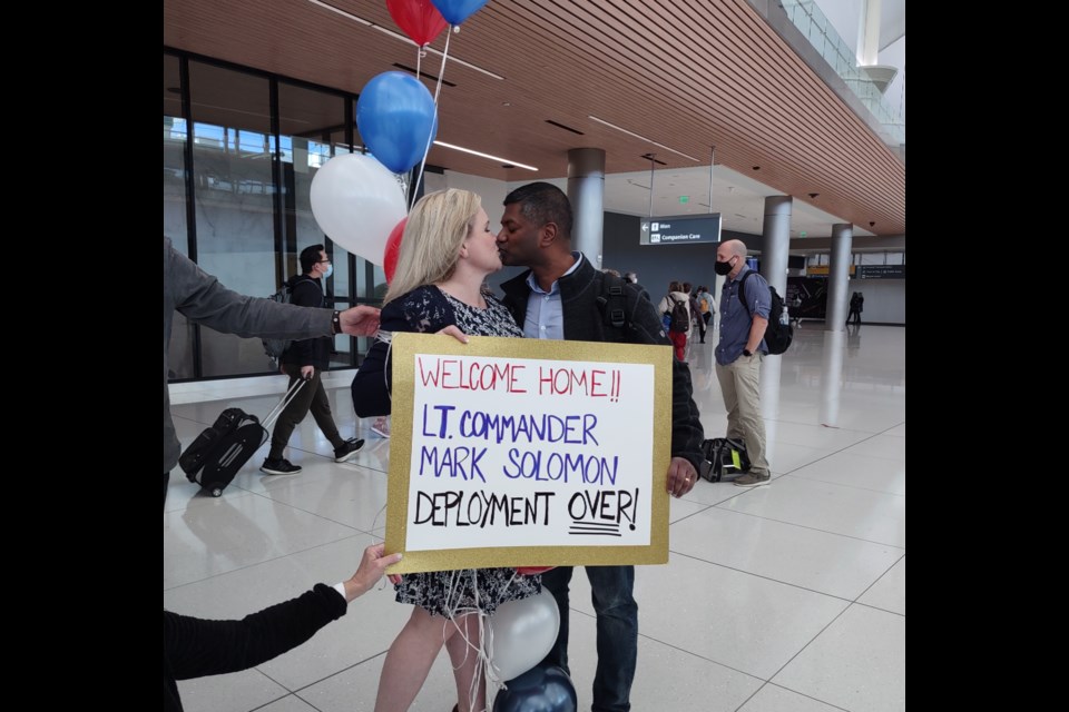 VCP Co-Founder Mark Solomon receives a welcome home kiss from his wife, Chasity