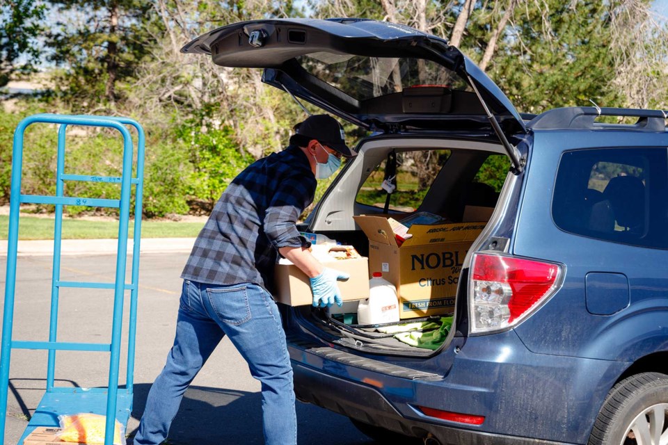 pop up produce drive thru