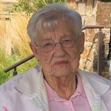 20231110pauline-hotovec