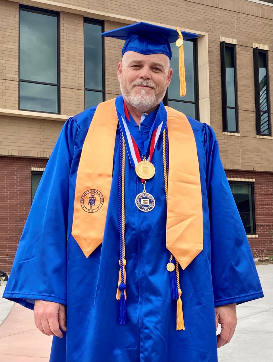 Don STrange grad