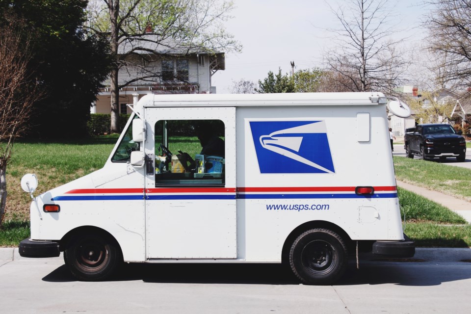 2020_07_07_LL_POSTAL_TRUCK_STOCK_ART