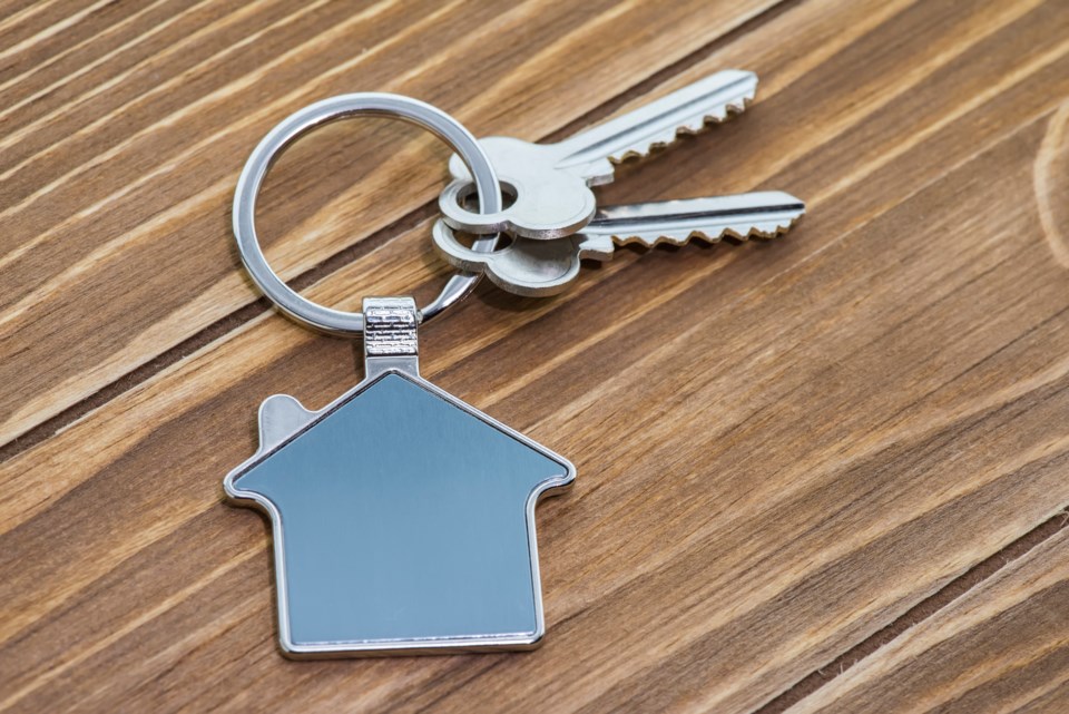 2020_08_13_LL_HOME_keyring_stock