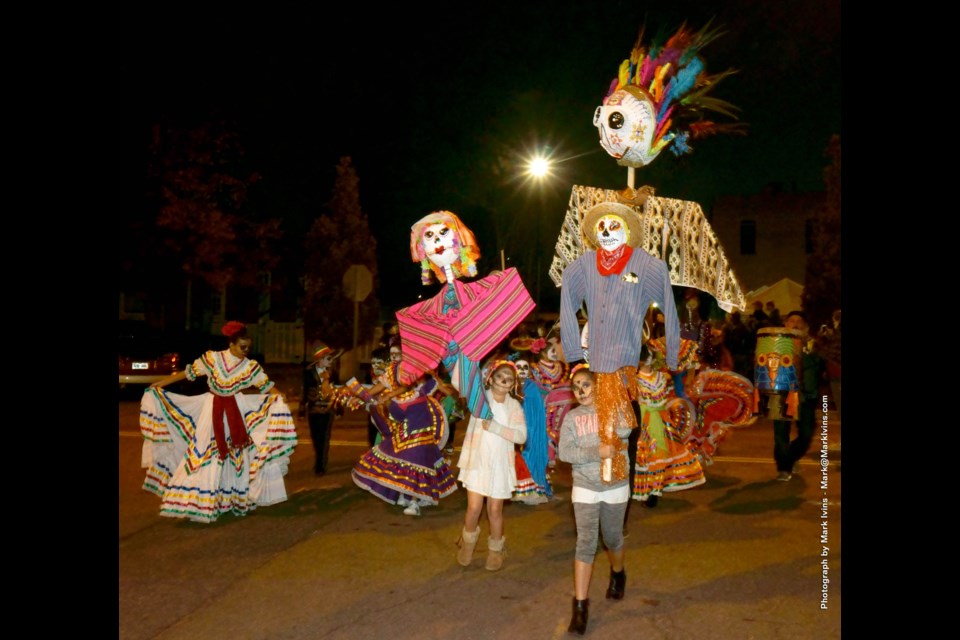 Day of the Dead &#8211; Longmont, CO &#8211; Photograph by Mark Ivins &#8211; Longmont Observer &#8211; 2017