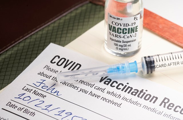 getty stock vaccine card 640x420