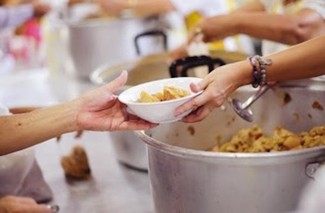 soup kitchen volunteering