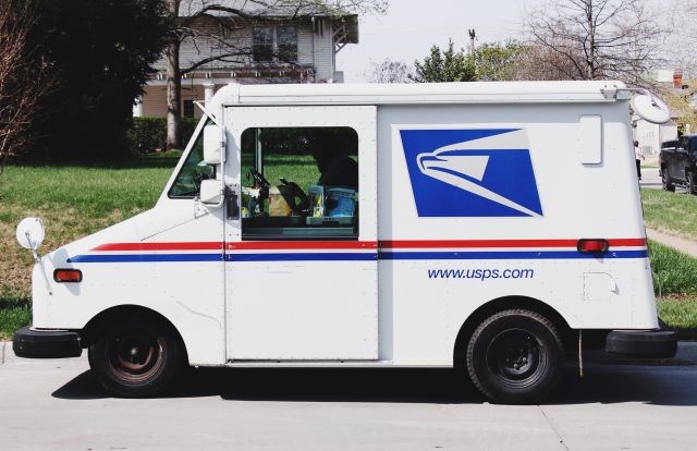 Mail truck 07232020