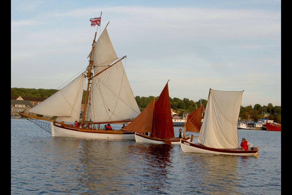 Only a few years after launching the Ship’s Company and it’s first boat, the 14-foot HMS Revenge, the group of volunteers had completed construction on two more vessels. The HMS Badger, launched in 2001, is a 36-foot replica of an 1812 British Gunboat. The HMS Kingfisher, launched in 2008, is a 17-foot ship-to-shore vessel that no longer sails with the company.