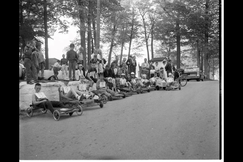 Racers line up in Little Lake Park before 1965's Victoria Day race.