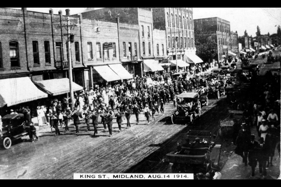Troops march down King Street Aug. 14, 1914. Author's collection.